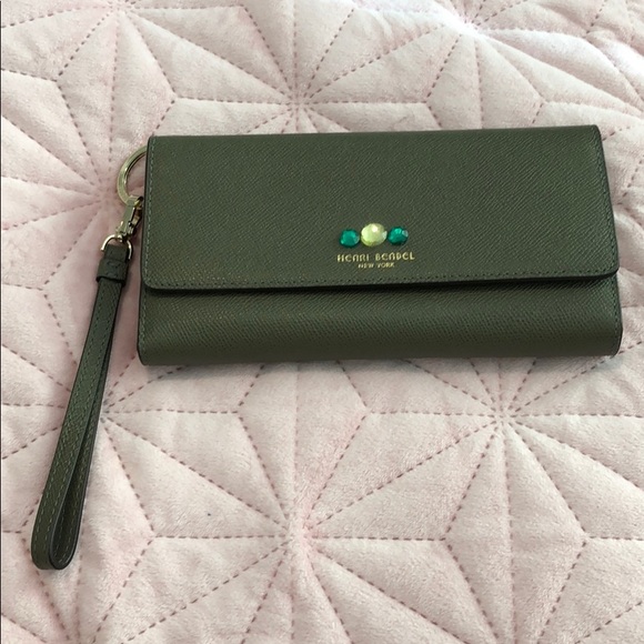 henri bendel organizer wallet